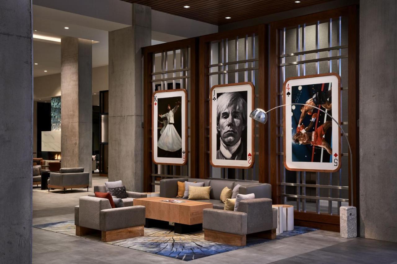 Marriott Metro Centre Hotel