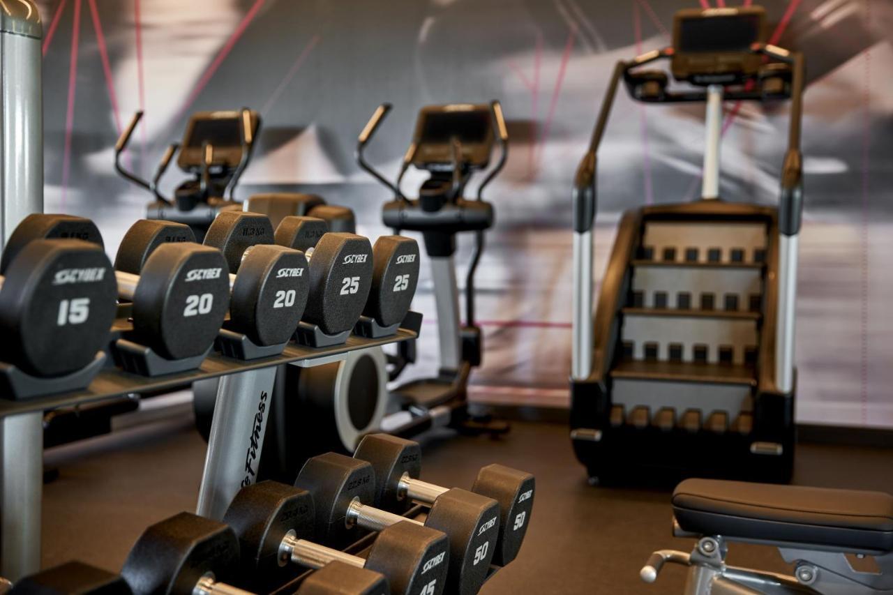Marriott Metro Centre Hotel 4*