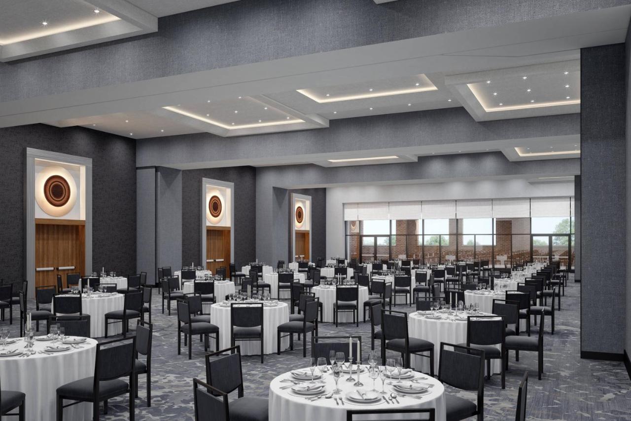 Marriott Metro Centre Hotel